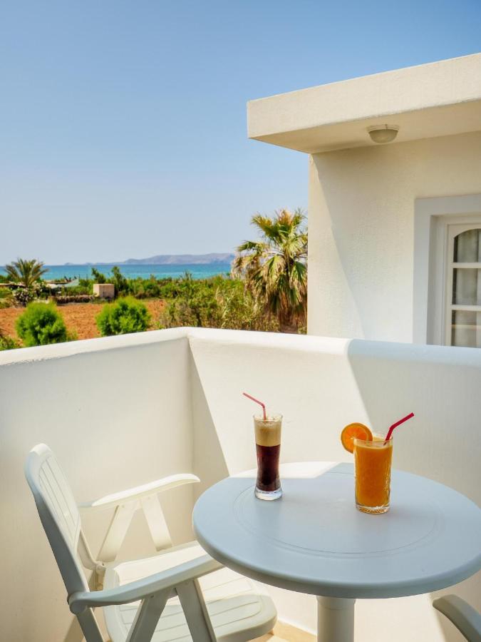 Divina Seaside Apartments By Estia Гуве Экстерьер фото